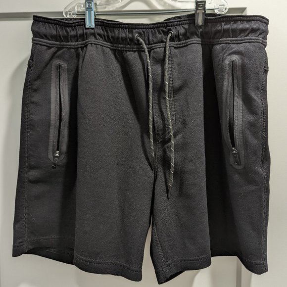 American Eagle Outfitters Other - American Eagle Men's 24/7 Jogger Shorts Size Large